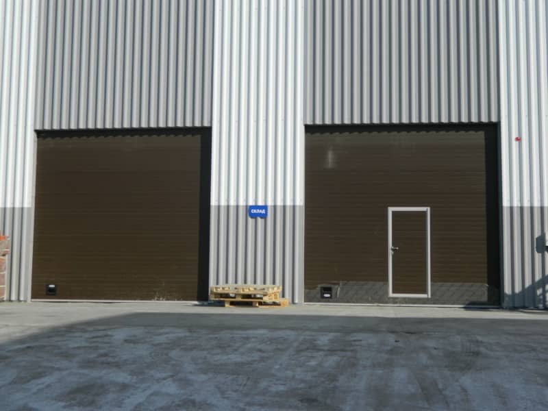 Промышленные ворота DoorHan в Всеволожске с установкой
